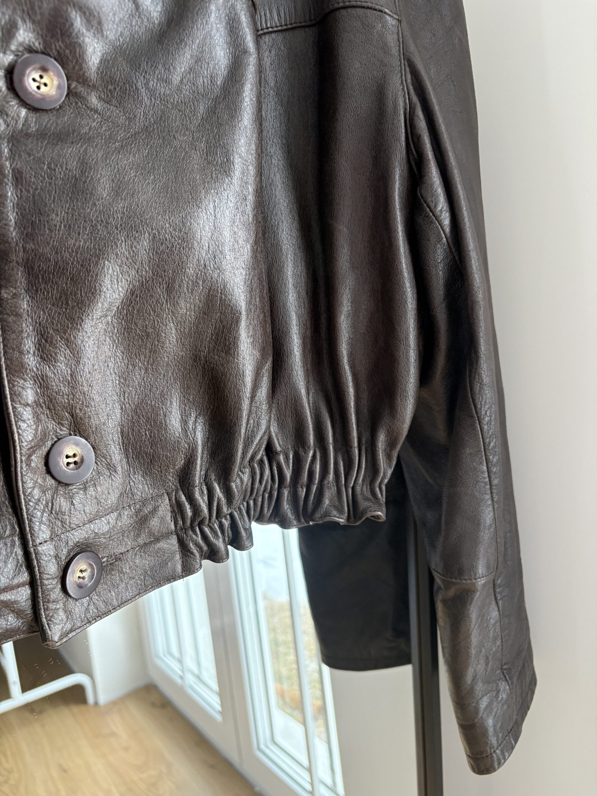 Brązowa kurtka upcykling - obrazek 4